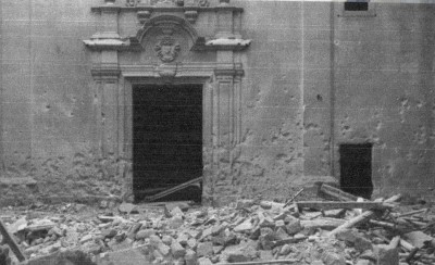 Imatge del lloc després del bombardeig (Origen desconegut)